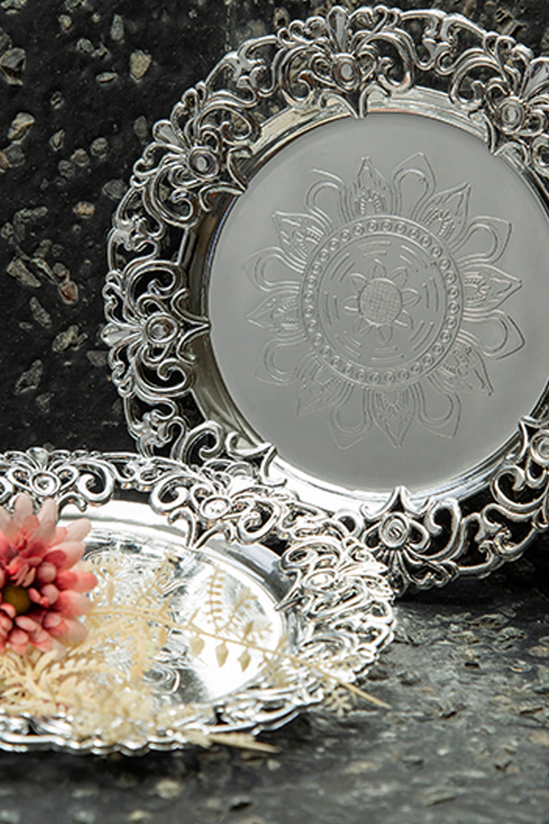 Silver Filigree plate – Quaint Essential